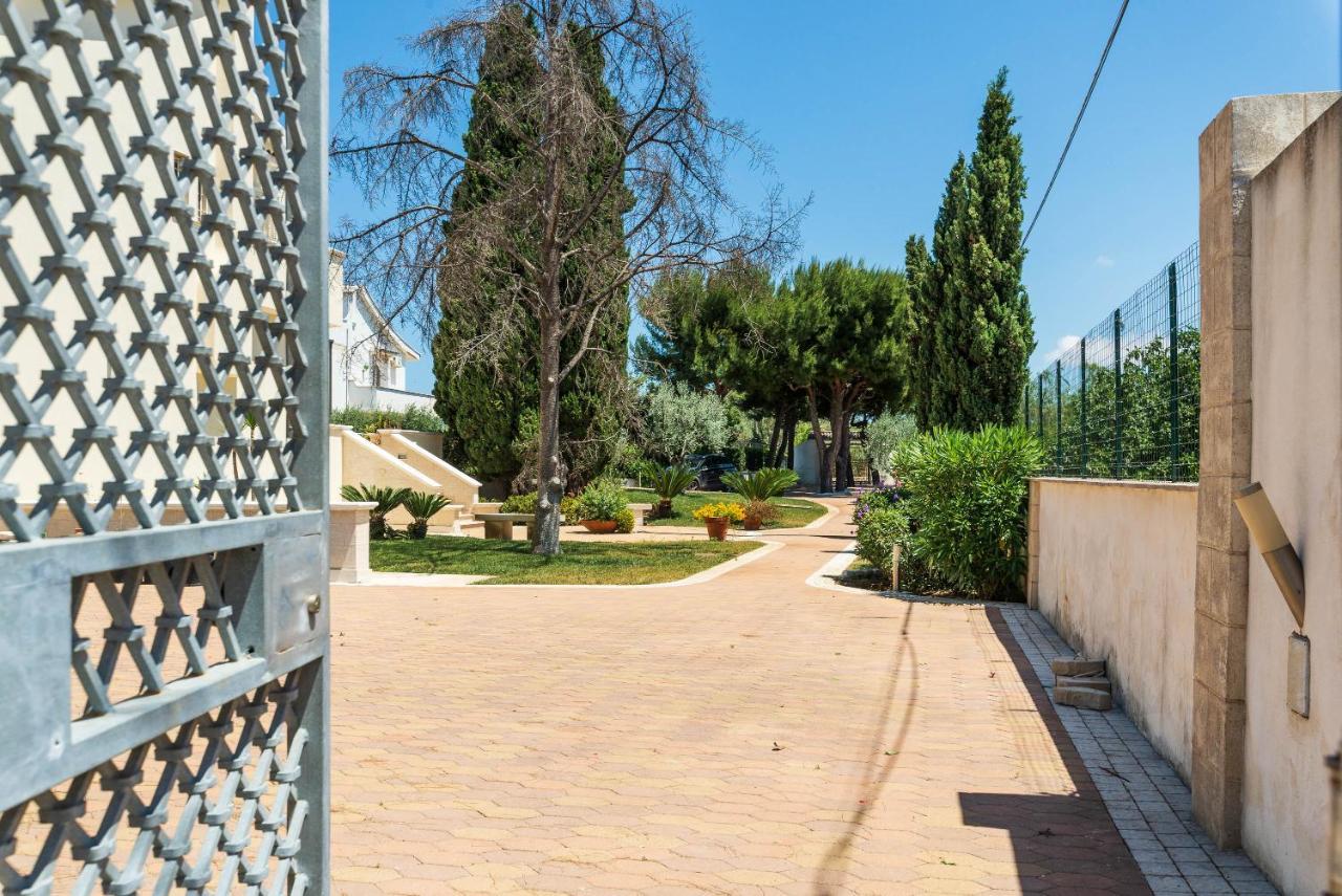Ferienwohnung Casa Agapantus Con Piscina Da Giugno Bari Exterior foto
